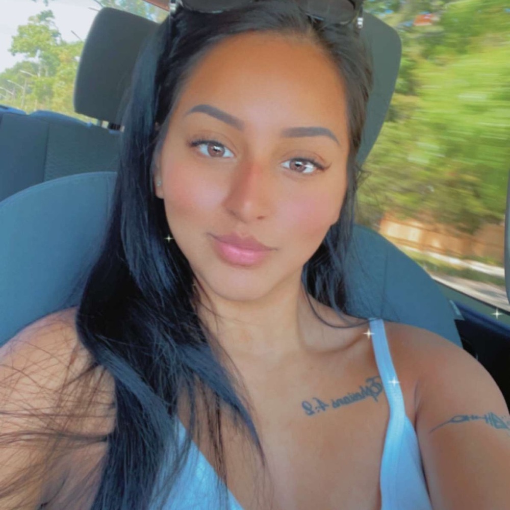 Meet your Posher, Jocelyn